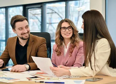 Concerns the financial decisions of a company its capital. - c7娱乐
